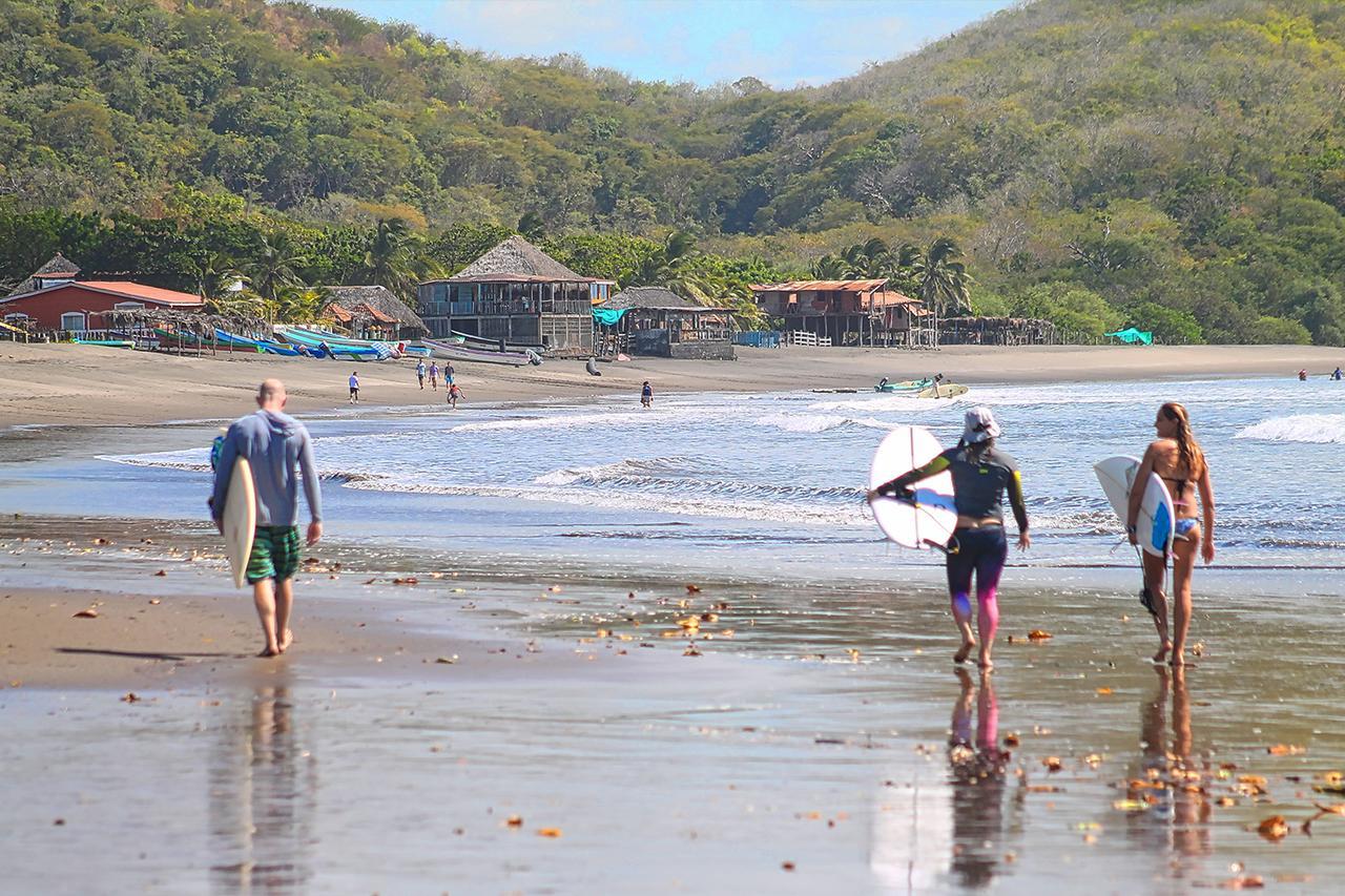 Solid Surf Camp Nicaragua Managua Exterior foto